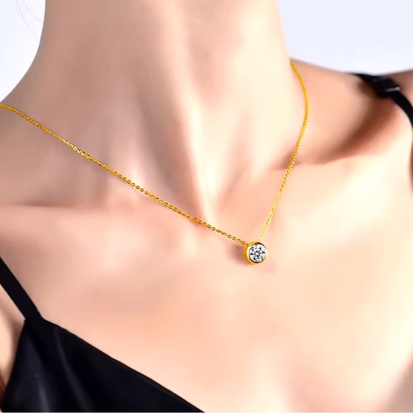 Classic DColor Moissanite0.5ct Stud Necklace 18KGold Plated 925SterliS-Certified - Picture 3 of 8